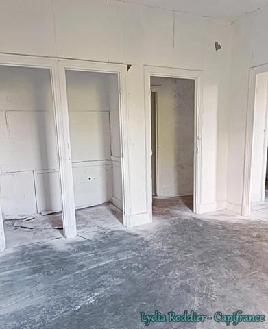 Ensemble immobilier à 5 minutes de l'autoroute A89-LA MONNERIE-LE MONTEL (63650)