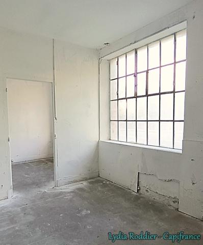 Ensemble immobilier à 5 minutes de l'autoroute A89-LA MONNERIE-LE MONTEL (63650)