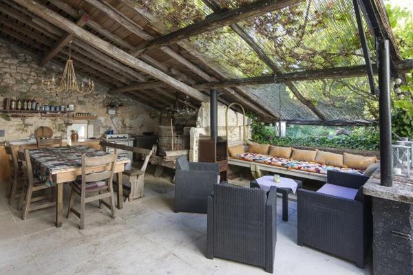 Maison de charme de 3 chambres et 2 gîtes en Périgord Vert.