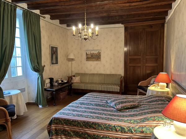 Maison de charme de 3 chambres et 2 gîtes en Périgord Vert.
