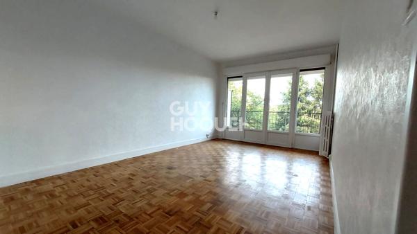Chartres - T3 de 61.48 m2 -EAU CHAUDE ET CHAUFFAGE INCLUS
