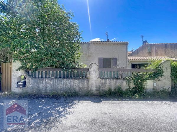 A VENDRE DIGNES LES BAINS 04000 MAISON T5 TERRAIN JARDIN GARAGE