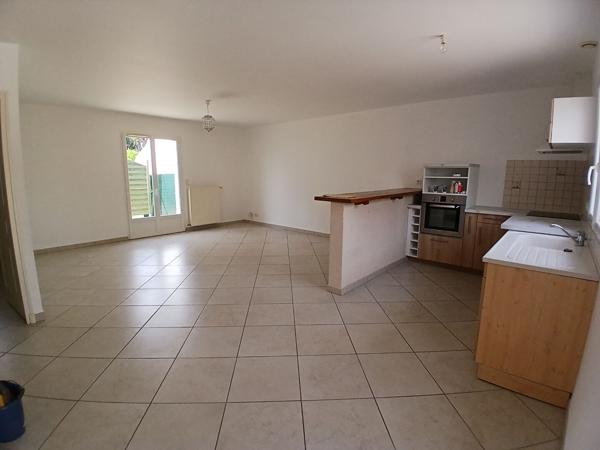 MAISON T3 - VINEUIL