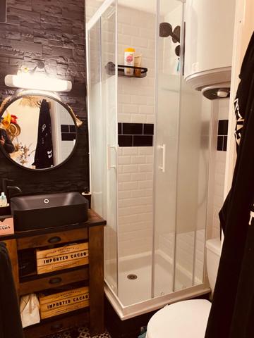 T2 avec accès directe plage, vue mer, parking