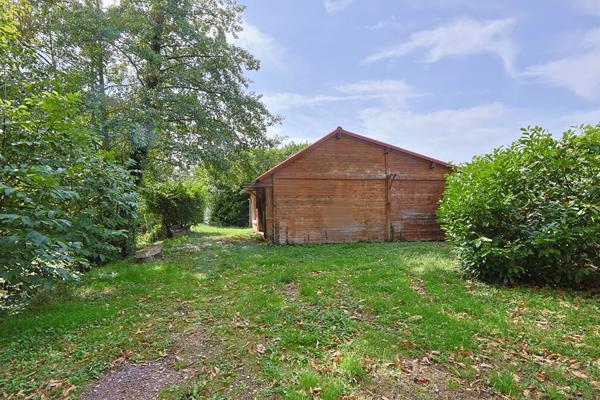 Etang, etang prive, peche, Pougues Les Eaux, proche Paris, cabane, verger