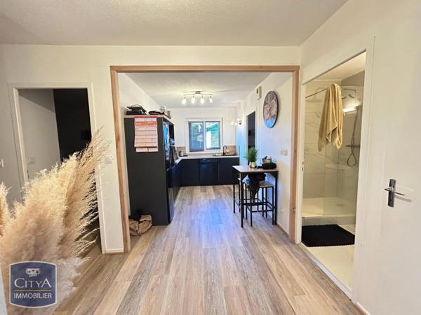 Appartement à louer 2 pièces 54.12m²