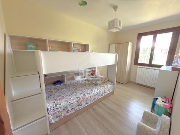 Maison de plain-pied de 112 m² avec dépendance de 47 m² à Saint-Ouen-en-Brie