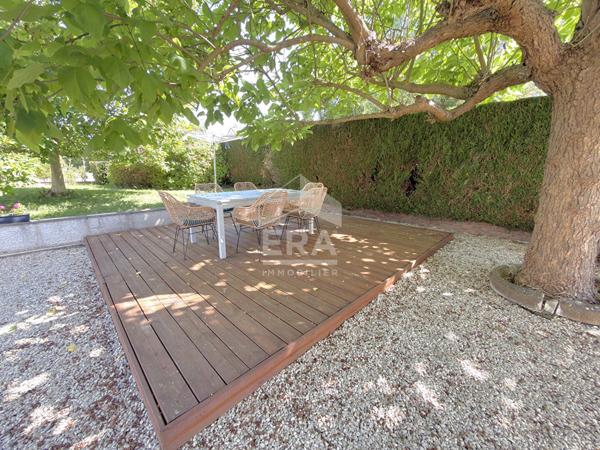 Maison de plain-pied de 112 m² avec dépendance de 47 m² à Saint-Ouen-en-Brie
