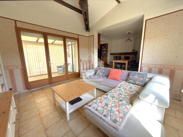 Maison de plain-pied de 112 m² avec dépendance de 47 m² à Saint-Ouen-en-Brie