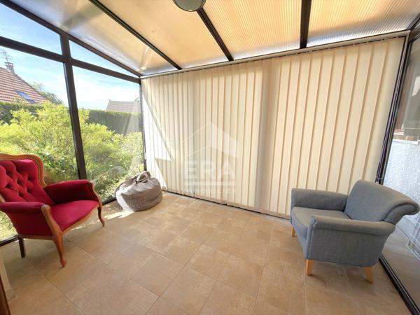 Maison de plain-pied de 112 m² avec dépendance de 47 m² à Saint-Ouen-en-Brie