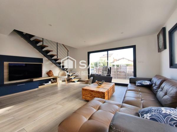 Villa contemporaine meublée, à deux pas de la mer