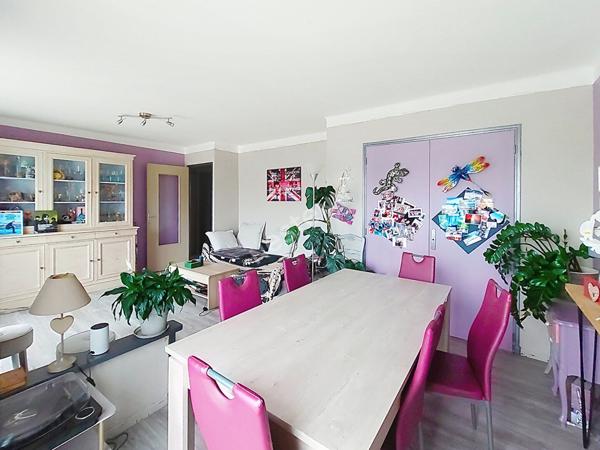 Appartement La Seyne Sur Mer de 4 pièces de 72.45 m² avec balcon