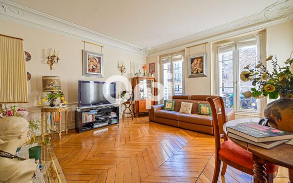 Appartement à vendre    6 pièces • 123,84 m2 Paris 11