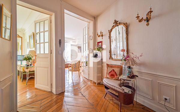 Appartement à vendre    6 pièces • 123,84 m2 Paris 11