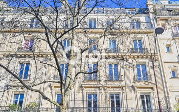 Appartement à vendre    6 pièces • 123,84 m2 Paris 11