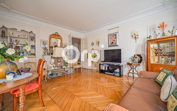 Appartement à vendre    6 pièces • 123,84 m2 Paris 11