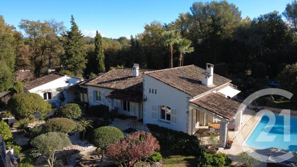 Maison à vendre  6 pièces - 170 m2 ROQUEFORT LES PINS - 06