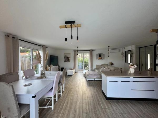 Mimizan Raffinement et Confort : Villa avec Piscine au Calme