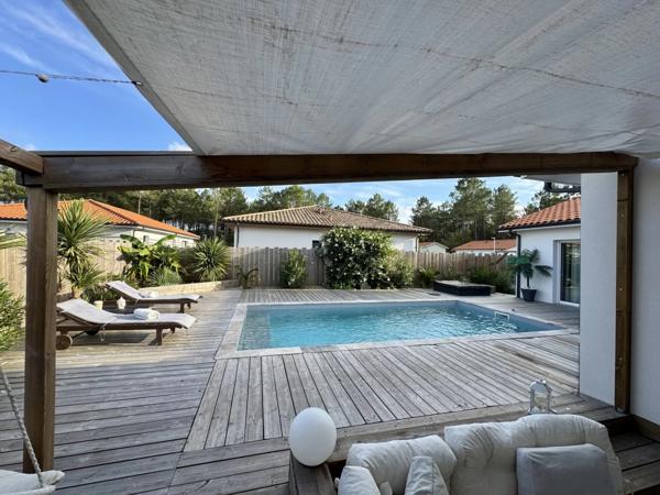 Mimizan Raffinement et Confort : Villa avec Piscine au Calme