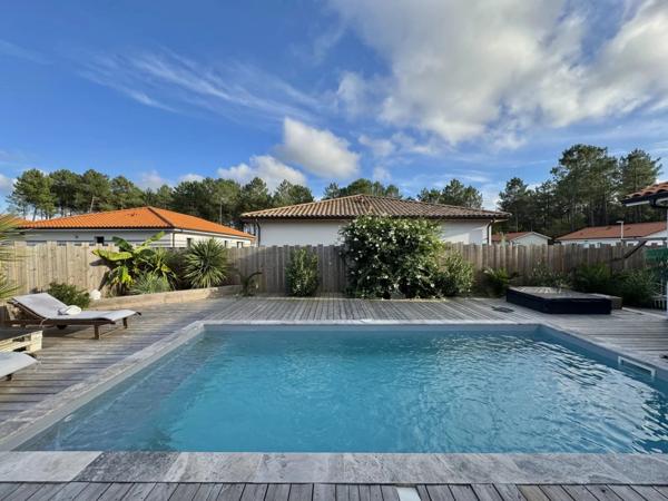 Mimizan Raffinement et Confort : Villa avec Piscine au Calme