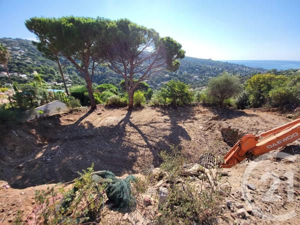 Terrain à vendre  1913 m2 ROQUEBRUNE SUR ARGENS - 83
