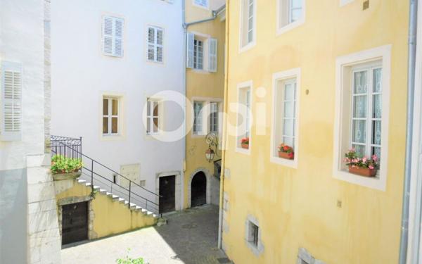 Appartement à louer    2 pièces •  Chambéry