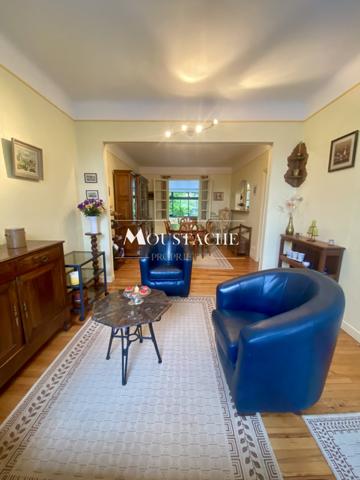 MAISON DE VILLE EN PARFAIT ÉTAT - HYPER-CENTRE & PLAGE À 500m -