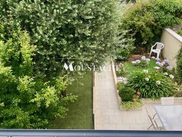 MAISON DE VILLE EN PARFAIT ÉTAT - HYPER-CENTRE & PLAGE À 500m -