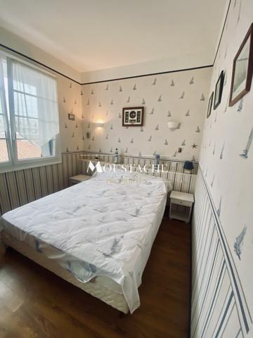 MAISON DE VILLE EN PARFAIT ÉTAT - HYPER-CENTRE & PLAGE À 500m -