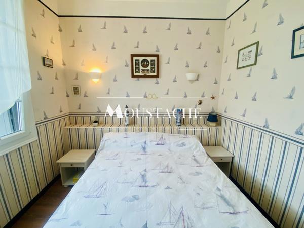 MAISON DE VILLE EN PARFAIT ÉTAT - HYPER-CENTRE & PLAGE À 500m -