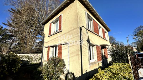 Maison de ville 2 pièces - Forges Les Bains - 46 m2