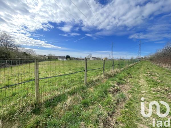 Terrain à vendre 8 880 m² Villeneuve-sur-Yonne