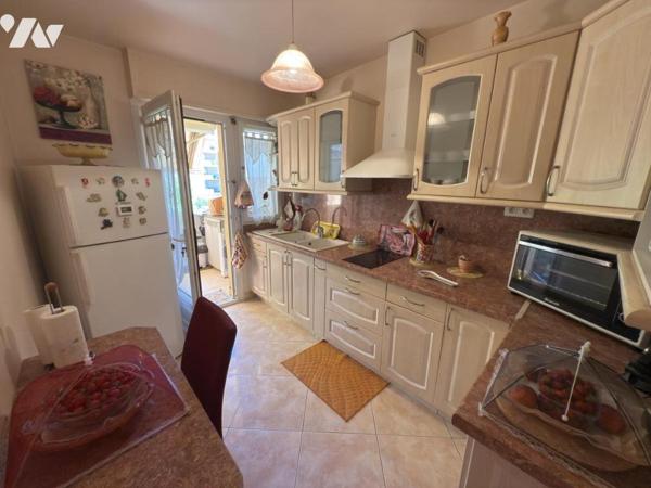 Vente en viager occupé d'un bel appartement T2 de 54m² en centre-ville avec cave