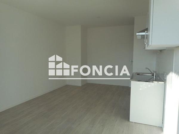 Location Appartement 2 pièces 43.47 m² - 6 BALLADE DES AMOUREUX Herouville Saint Clair 14200