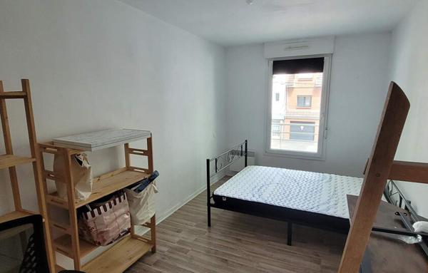 APPARTEMENT 2 CHAMBRES , BALCON , GARAGE