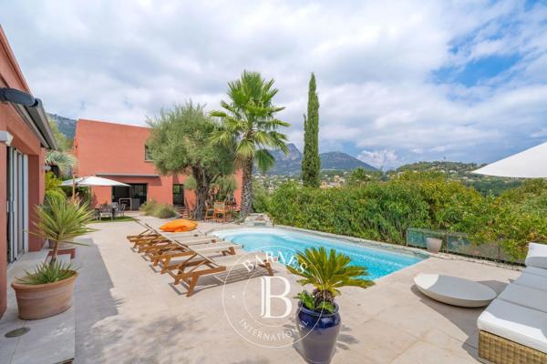 Vence, Villa 4 Chambres -  253 m² à vendre