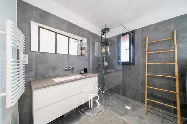 Vence, Villa 4 Chambres -  253 m² à vendre