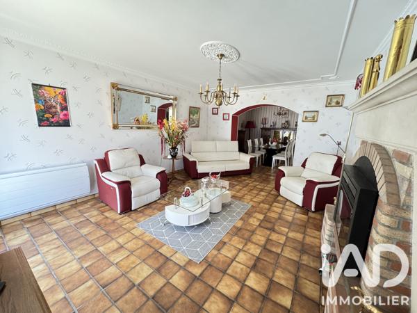 Maison à vendre 5 pièces 138 m² Ruelle-sur-Touvre