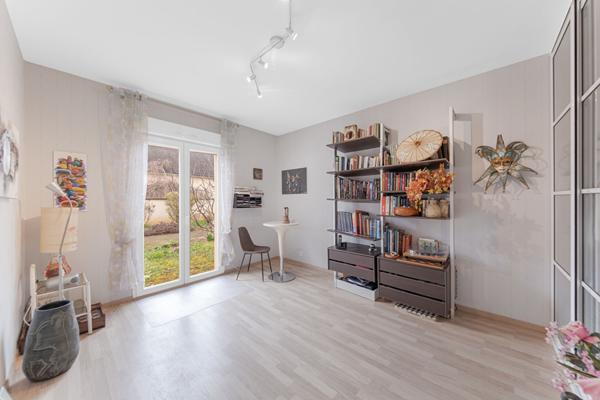 Côte chalonnaise , maison à Givry de 170 m² avec 4 chambres