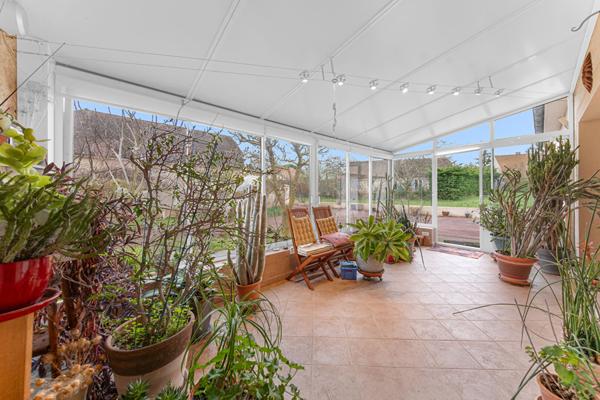 Côte chalonnaise , maison à Givry de 170 m² avec 4 chambres