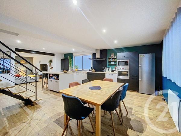 Maison à vendre  7 pièces - 166 m2 VEZINS - 49