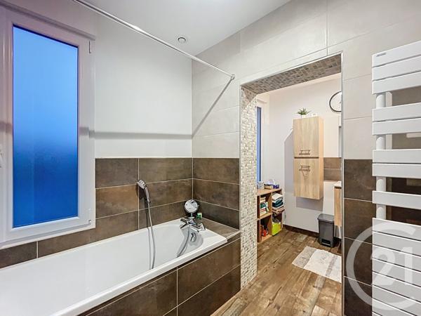 Maison à vendre  7 pièces - 166 m2 VEZINS - 49