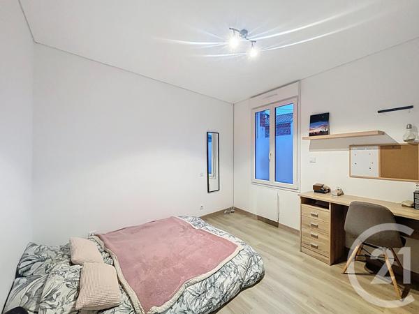 Maison à vendre  7 pièces - 166 m2 VEZINS - 49