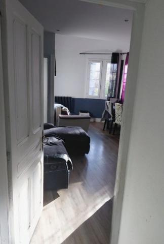 AUTERIVE-Maison 10 pièces 180 m². FACE NATIONALE! Auterive (31190)