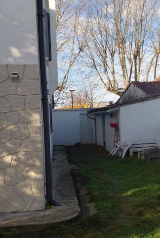 AUTERIVE-Maison 10 pièces 180 m². FACE NATIONALE! Auterive (31190)