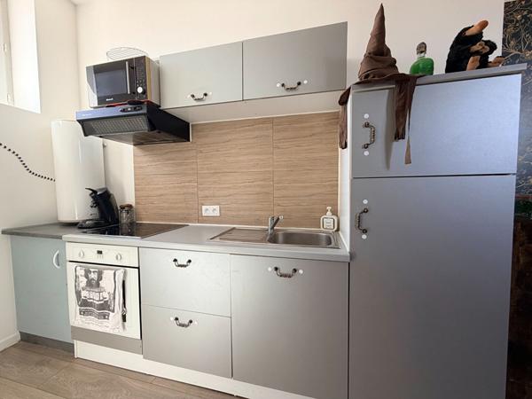 Appartement T1 à vendre à Martigues - Quartier Jonquières, dernier étage
