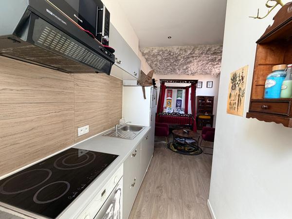 Appartement T1 à vendre à Martigues - Quartier Jonquières, dernier étage