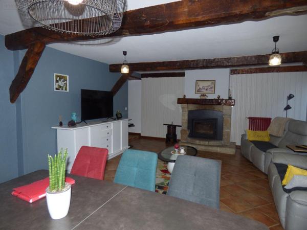 Maison de ville à vendre à Saint-Sauveur-Villages dans la Manche (50490), ref : MAIS1253