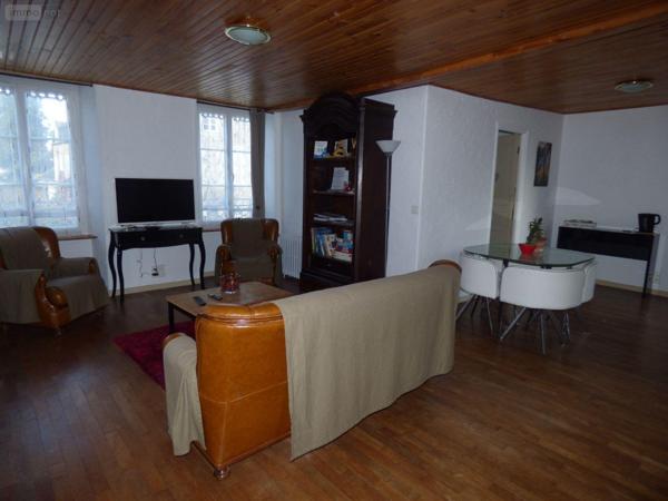 Maison de ville à vendre à Saint-Sauveur-Villages dans la Manche (50490), ref : MAIS1253