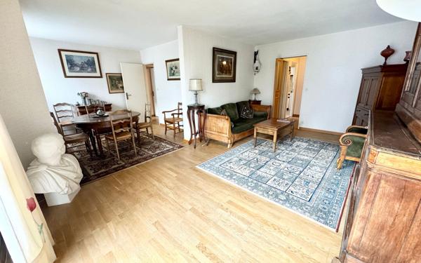 Appartement à vendre    4 pièces • 103,55 m2 Fleury-les-Aubrais